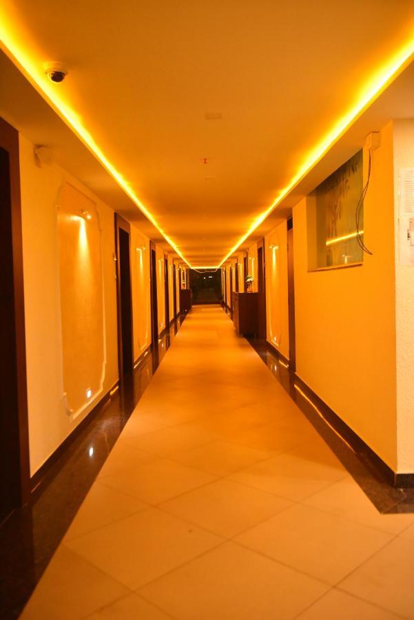 M R Residency Dharwad. Lejlighed Eksteriør billede