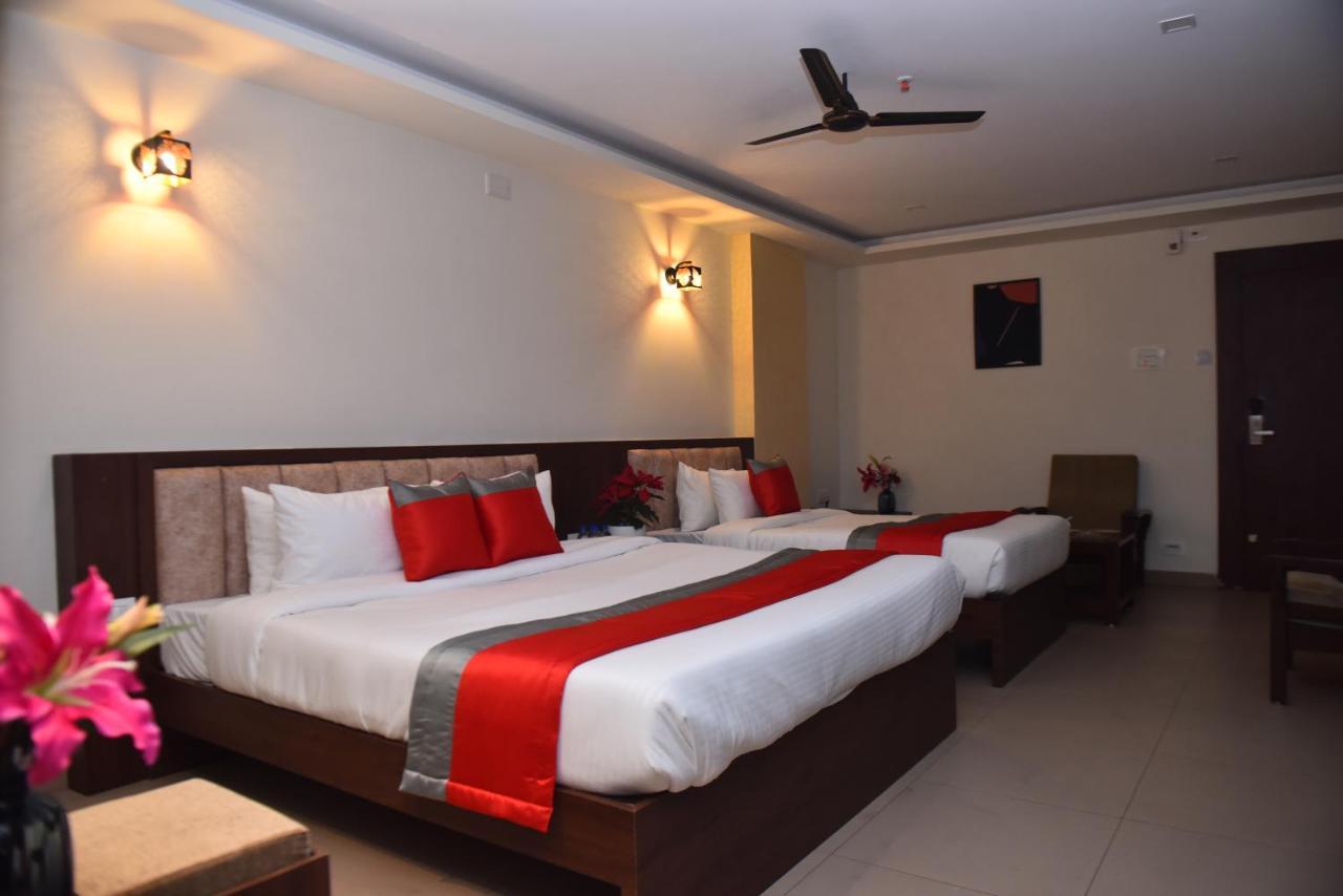 M R Residency Dharwad. Lejlighed Eksteriør billede