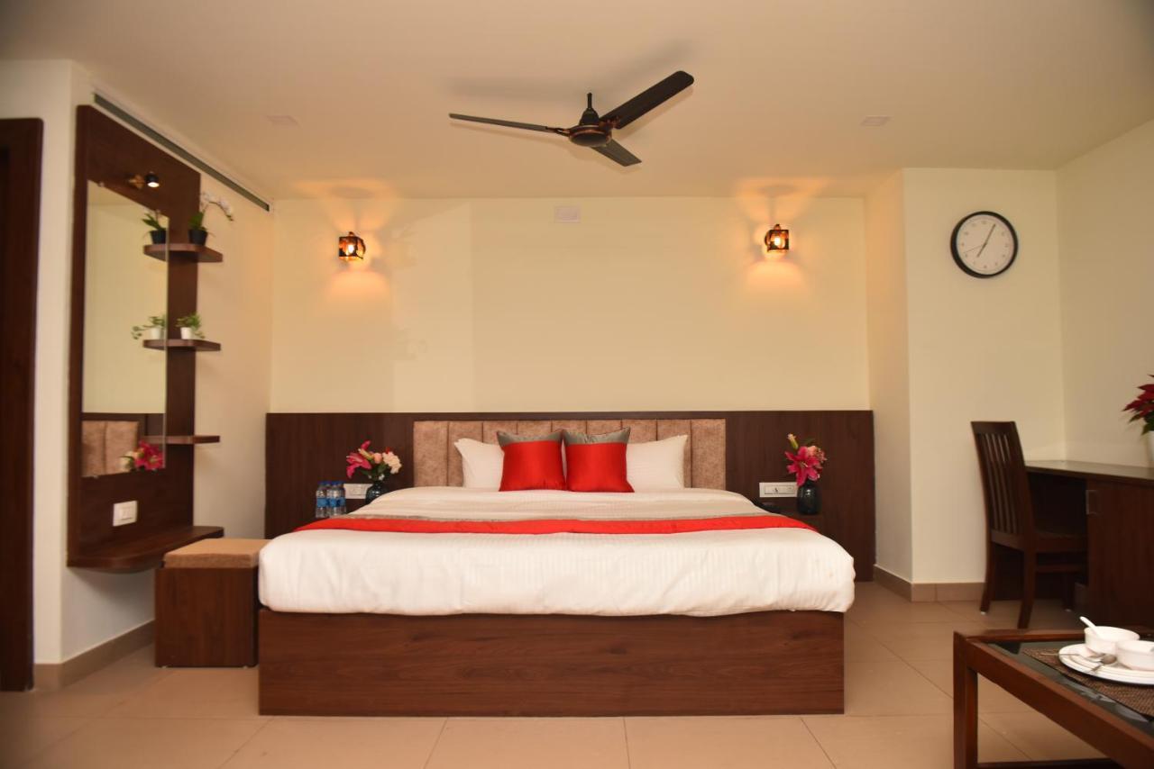 M R Residency Dharwad. Lejlighed Eksteriør billede